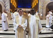 Pe. Luiz Felipe e Pe. Valmir representam Diocese de Camaçari no Encontro Nacional de Presbíteros