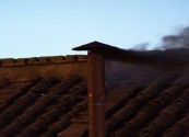 Conclave: a primeira fumaça é preta