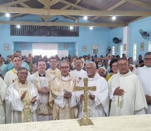 Jubileu dos vinte e cinco anos de ordenação do Pe.Euclides Moreira foi celebrado em Barra do Pojuca