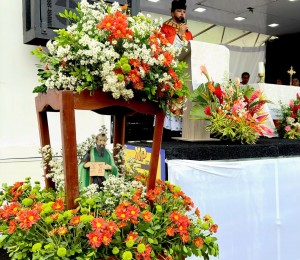 Paróquia São Tomé Apóstolo conclui festejos do padroeiro com procissão e Missa Solene