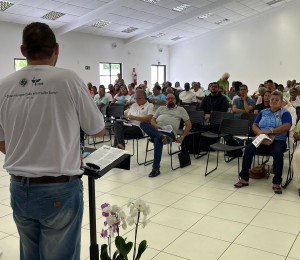 Diácono Rodrigo Dias conduziu formação sobre a Campanha da Fraternidade 2025 com foco na Ecologia Integral