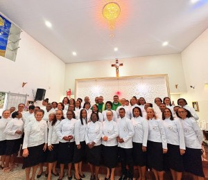 Paróquia São Francisco de Assis celebrou investidura de novos ministros e cerminoniários 