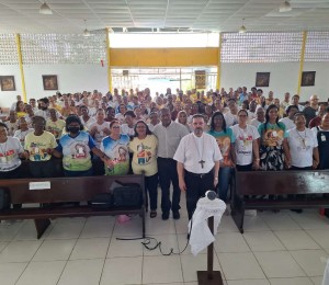 Catequistas se reúnem no III Seminário Diocesano de Catequese em Madre de Deus