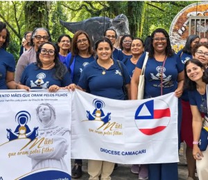 Representantes da Diocese de Camaçari participaram do 9º Encontro Estadual do Movimento das Mães que Oram pelos Filhos
