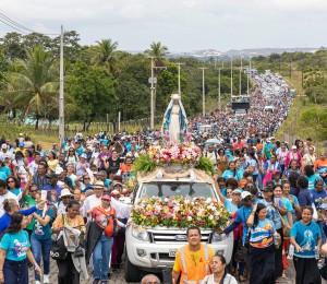 Caminhada da graça deve reunir milhares de fiéis em Dias D'Ávila com grandes nome da música Católica