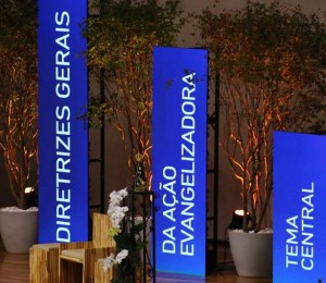 Aumenta o número de católicos no mundo. No Brasil, análise do Censo 2022 orientou construção das DGAE