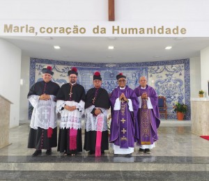 Cabido Diocesano se reuniu em Oração na Paróquia Nossa Senhora da Boa Viagem em Dias D'Ávila