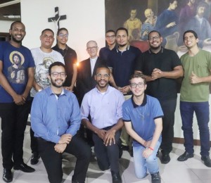 Seminaristas participam de tarde de formação com Dom Petrini