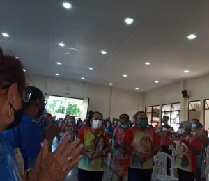 Movimento mãe rainha realiza peregrinação e faz renovação da aliança de amor no Santuário  em  Salvador