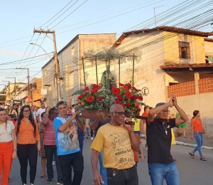 Paróquia São Tomé Apóstolo celebra festejos do padroeiro na Gleba E