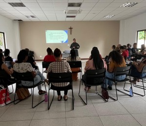 Secretários paroquiais participaram de formação sobre o Diretório de Pastoral
