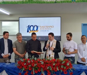 Dom Dirceu realizou bênção do Colégio Salesiano em Camaçari