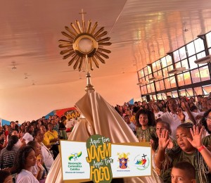 Encontro “Aqui Tem Jovem, Aqui Tem Fogo” da RCC será realizado no domingo (16) em Camaçari