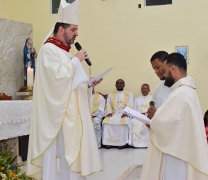 Pe. José André assumiu como novo pároco da Paróquia Santa Luzia, em Camaçari