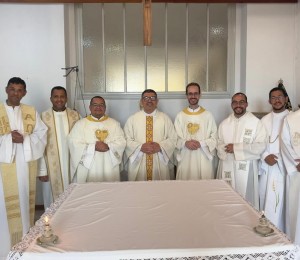 Em Roma, sacerdotes do Nordeste 3 em formação acadêmica rezam pelas dioceses e pelo povo de Deus