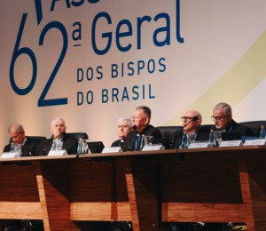 Bispos reunidos em Aparecida, São Paulo, iniciam 62ª Assembleia Geral da CNBB