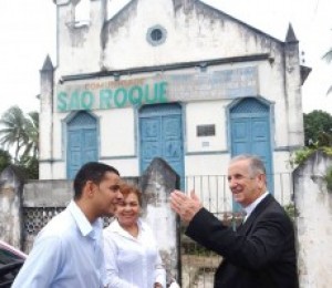Bispo se reúne com prefeita de Dias D'ávila 