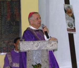 Dom João Carlos Petrini celebra dez anos de ordenação episcopal