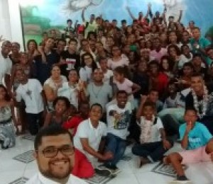 Acampamento Desperta movimenta juventude em Arembepe