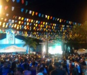 Quermesse da Paróquia Frei Galvão reúne milhares de pessoas