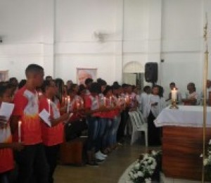 Sacramento do Crisma é realizado na Paróquia Santa Marcelina