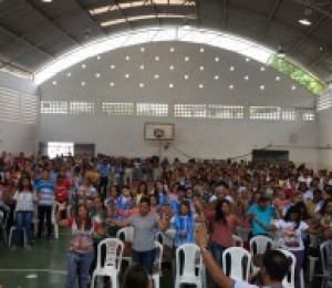 Vem Orar Camaçari reúne centenas de fiéis 