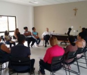 Encontro reúne professores católicos para criação da comissão diocesana para o Ensino Religioso