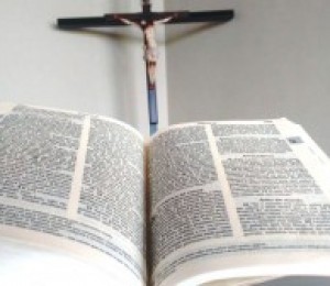 Mês da Bíblia : Ignorar a Sagrada Escritura é ignorar a Jesus Cristo