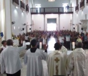 Fé e devoção marcam o encerramento dos festejos em louvor a São Gonçalo 