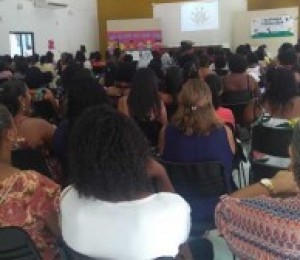 Centro Diocesano sedia 2ª jornada pedagógica das escolas e creches comunitárias de Camaçari