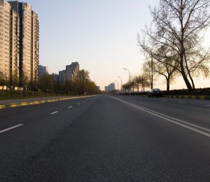 Ruas desertas, corações povoados