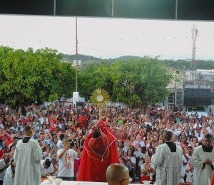 Solene festa marcou o encerramento dos festejos em São Sebastião do Passé