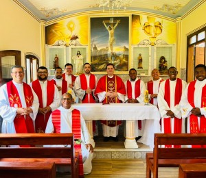 Encontro com padres jovens da Diocese de Camaçari aconteceu nesta terça-feira (18)