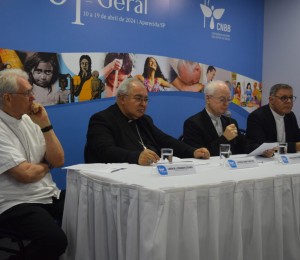 Em coletiva de imprensa, Cardeais apresentam as quatro mensagens aprovadas pelo Episcopado brasileiro
