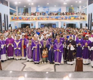 Cônego Osmar Jr assumiu como pároco e Cônego Vilauba Alves como vigário na Paróquia Nossa Senhora da Boa Viagem