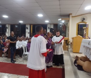 Padre Carlos Fernando e Cônego Celside assumem como novo pároco e vigário da Paróquia São Miguel de Cotegipe 