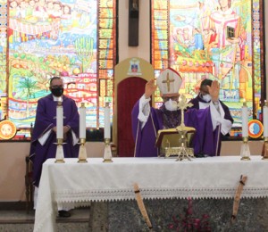 Missa marca a celebração dos dez anos da Diocese de Camaçari 