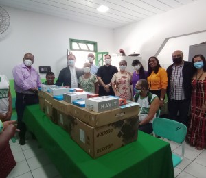 Diocese de Camaçari realiza doação de computadores para Centro de Apoio de Educação Inclusiva como gesto concreto da CF