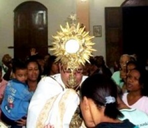 Católicos terranovenses celebram festejos em louvor ao Glorioso São Roque