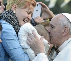 Vaticano apresenta Encontro Mundial das Famílias