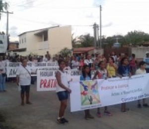 Caminhada bíblica animou paróquia São Bento neste domingo (11)