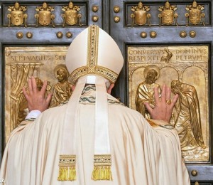 Papa fecha Porta Santa e encerra o Ano da Misericórdia