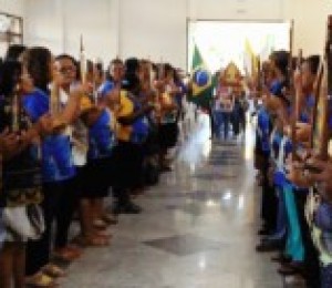 Fiéis realizam peregrinação diocesana ao santuário Mãe Rainha em Salvador